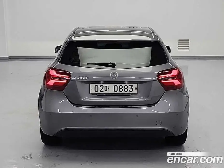 Mercedes-Benz A-Class 2016 1.6 автомат (гидро), фото 3