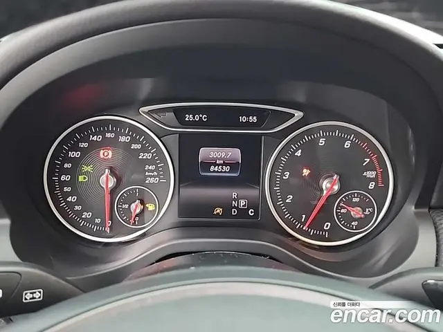 Mercedes-Benz A-Class 2016 1.6 автомат (гидро), миниатюра 6