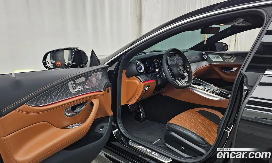 Mercedes-Benz AMG GT 2023 3.0 автомат (гидро), фото 10