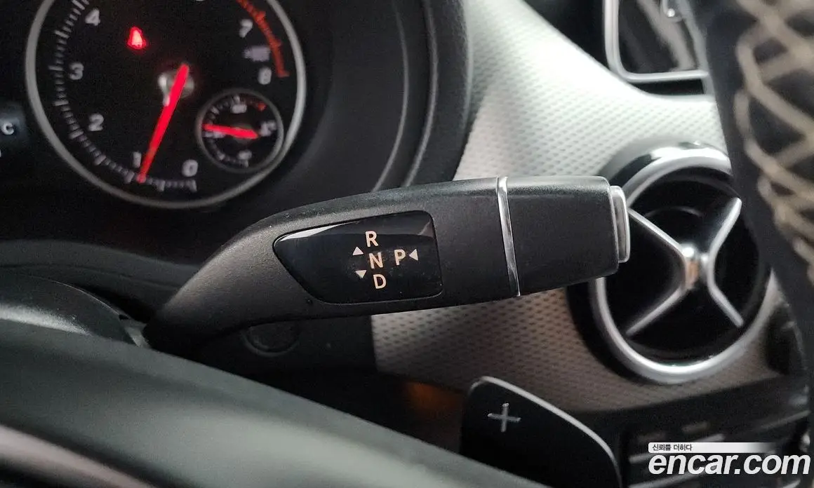 Mercedes-Benz B-Class 2018 2.0 автомат (гидро), фото 12