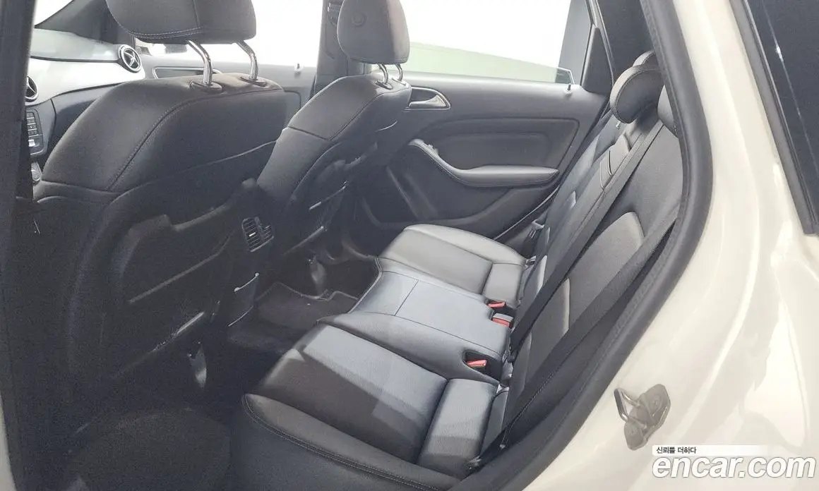 Mercedes-Benz B-Class 2018 2.0 автомат (гидро), фото 17