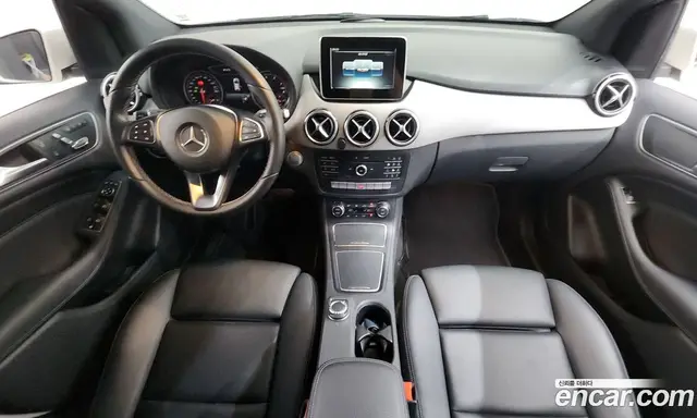 Mercedes-Benz B-Class 2018 2.0 автомат (гидро), миниатюра 10