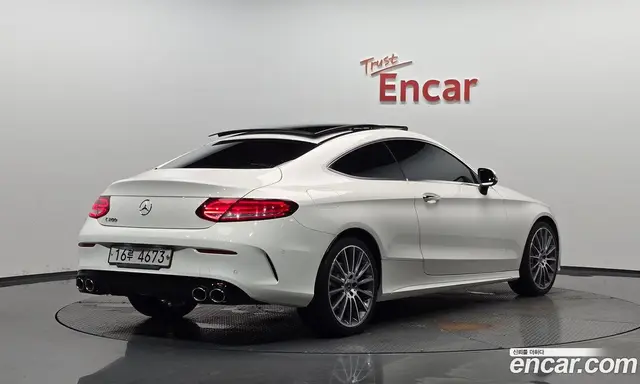 Mercedes-Benz C-Class 2018 2.0 автомат (гидро), миниатюра 2