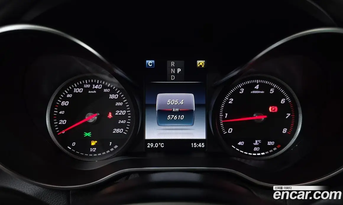 Mercedes-Benz C-Class 2018 2.0 автомат (гидро), фото 11
