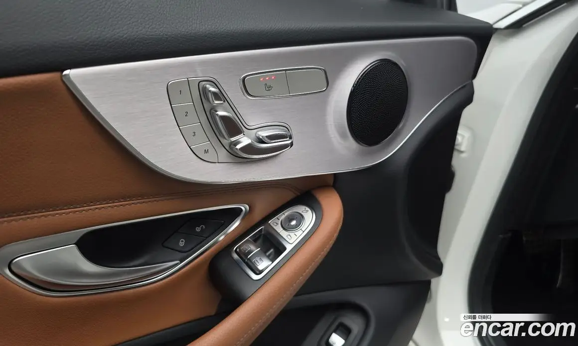 Mercedes-Benz C-Class 2018 2.0 автомат (гидро), фото 23