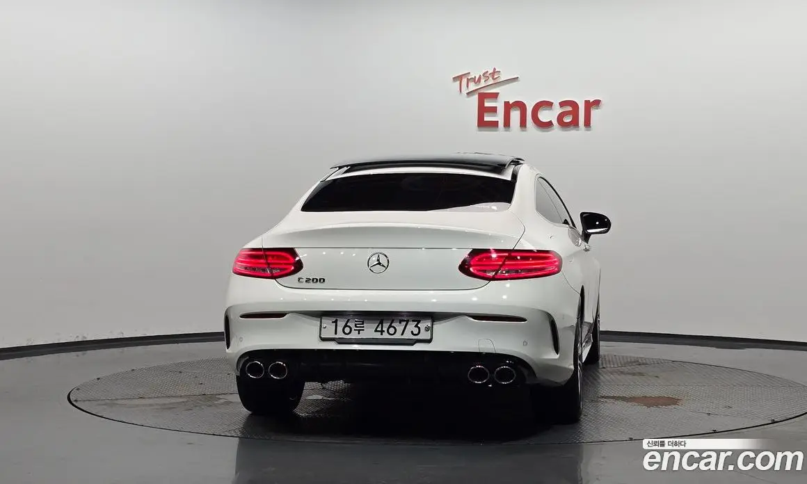 Mercedes-Benz C-Class 2018 2.0 автомат (гидро), фото 4