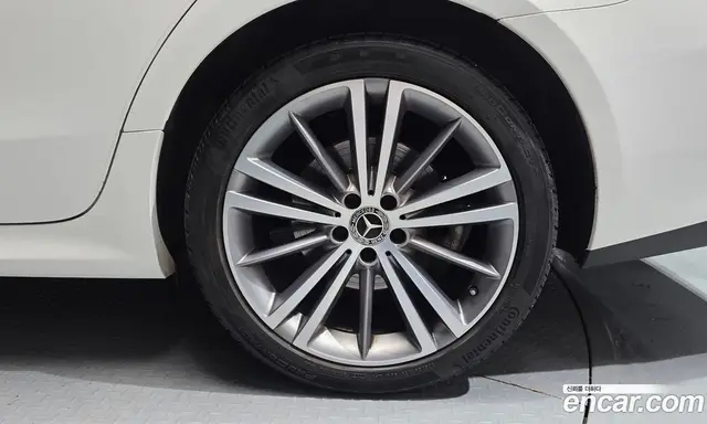 Mercedes-Benz CLS-Class 2019 2.9 автомат (гидро), миниатюра 7