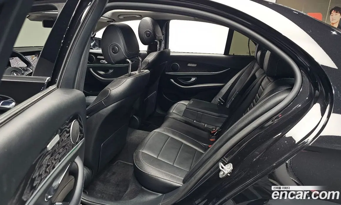 Mercedes-Benz E-Class 2017 2.0 автомат (гидро), фото 18