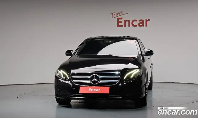 Mercedes-Benz E-Class 2017 2.0 автомат (гидро), миниатюра 3