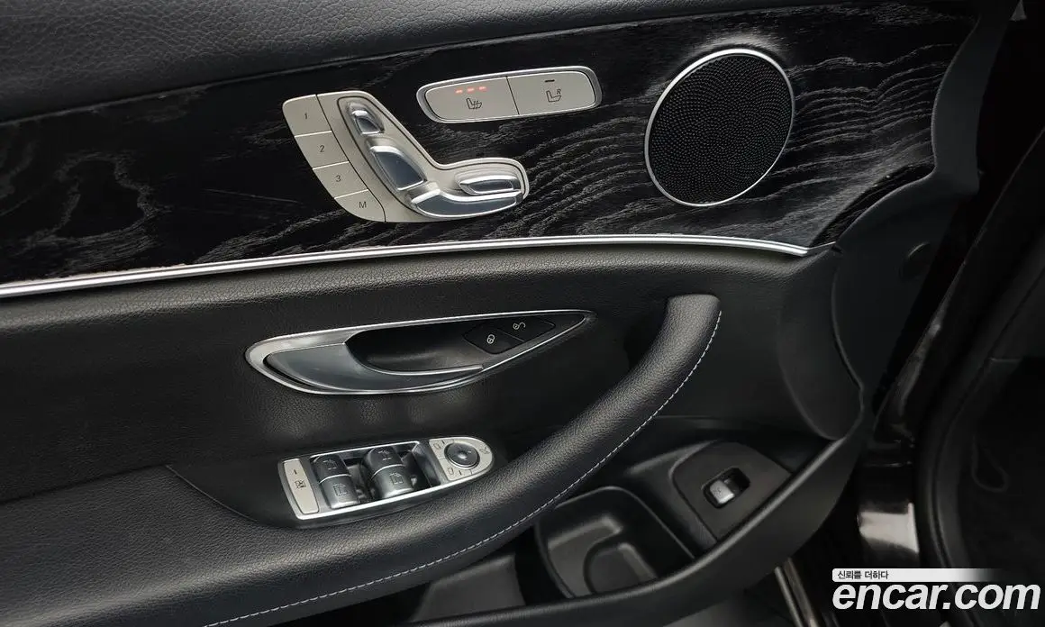 Mercedes-Benz E-Class 2017 2.0 автомат (гидро), фото 23