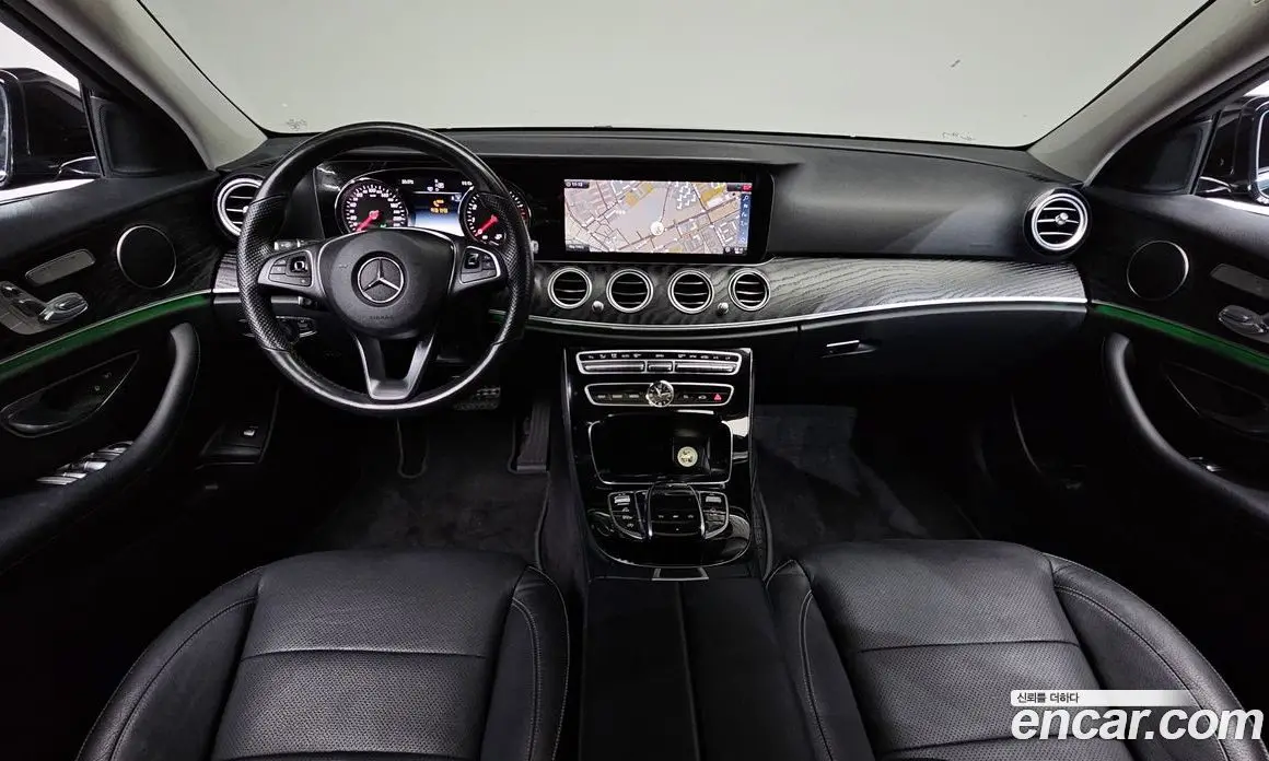 Mercedes-Benz E-Class 2017 2.0 автомат (гидро), фото 10