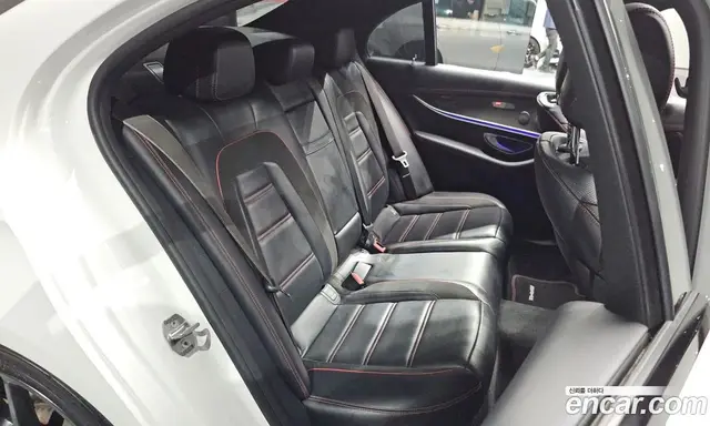 Mercedes-Benz E-Class 2017 3.0 автомат (гидро), миниатюра 11