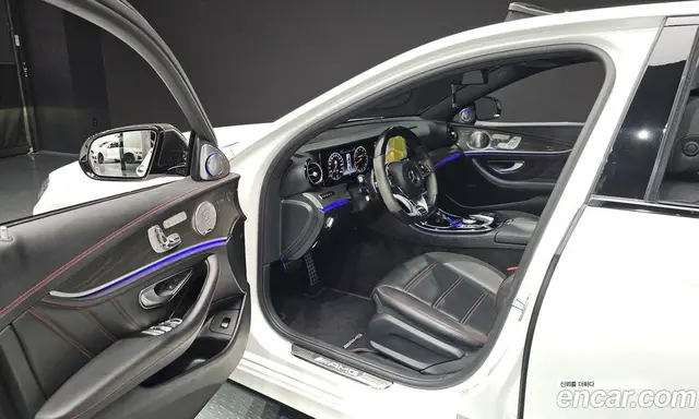 Mercedes-Benz E-Class 2017 3.0 автомат (гидро), миниатюра 10