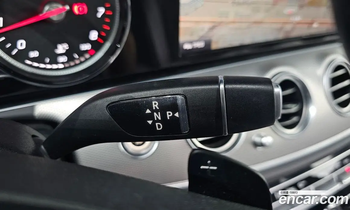 Mercedes-Benz E-Class 2018 2.0 автомат (гидро), фото 11