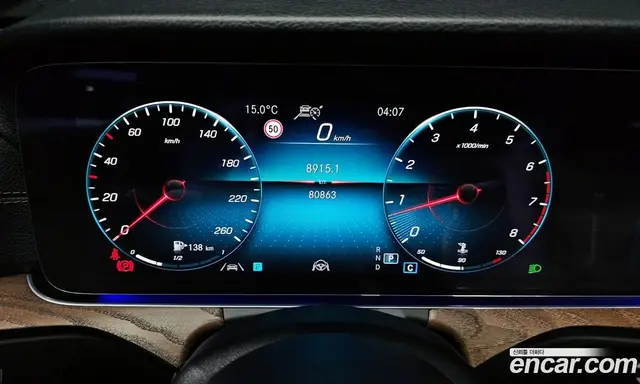 Mercedes-Benz E-Class 2021 2.0 автомат (гидро), миниатюра 8