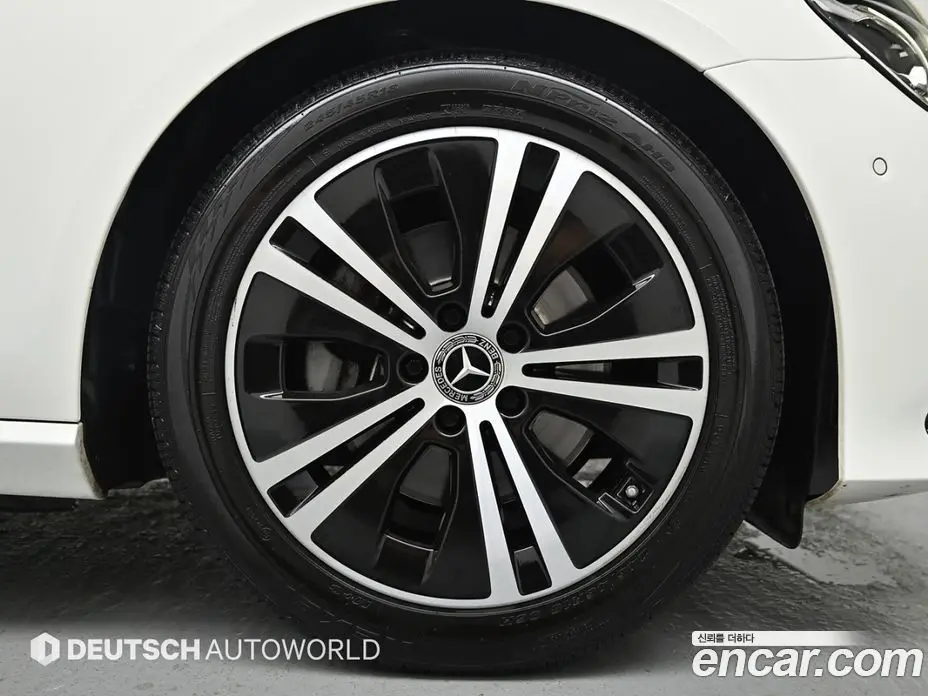 Mercedes-Benz E-Class 2021 2.0 автомат (гидро), фото 5