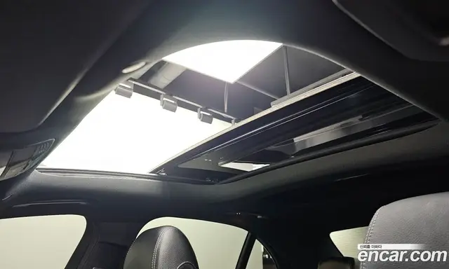 Mercedes-Benz E-Class 2022 2.0 автомат (гидро), миниатюра 12