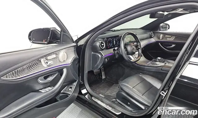 Mercedes-Benz E-Class 2022 2.0 автомат (гидро), миниатюра 10