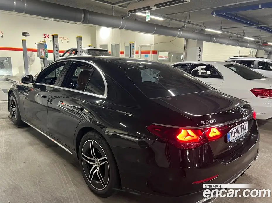 Mercedes-Benz E-Class 2025 2.0 автомат (гидро), фото 3