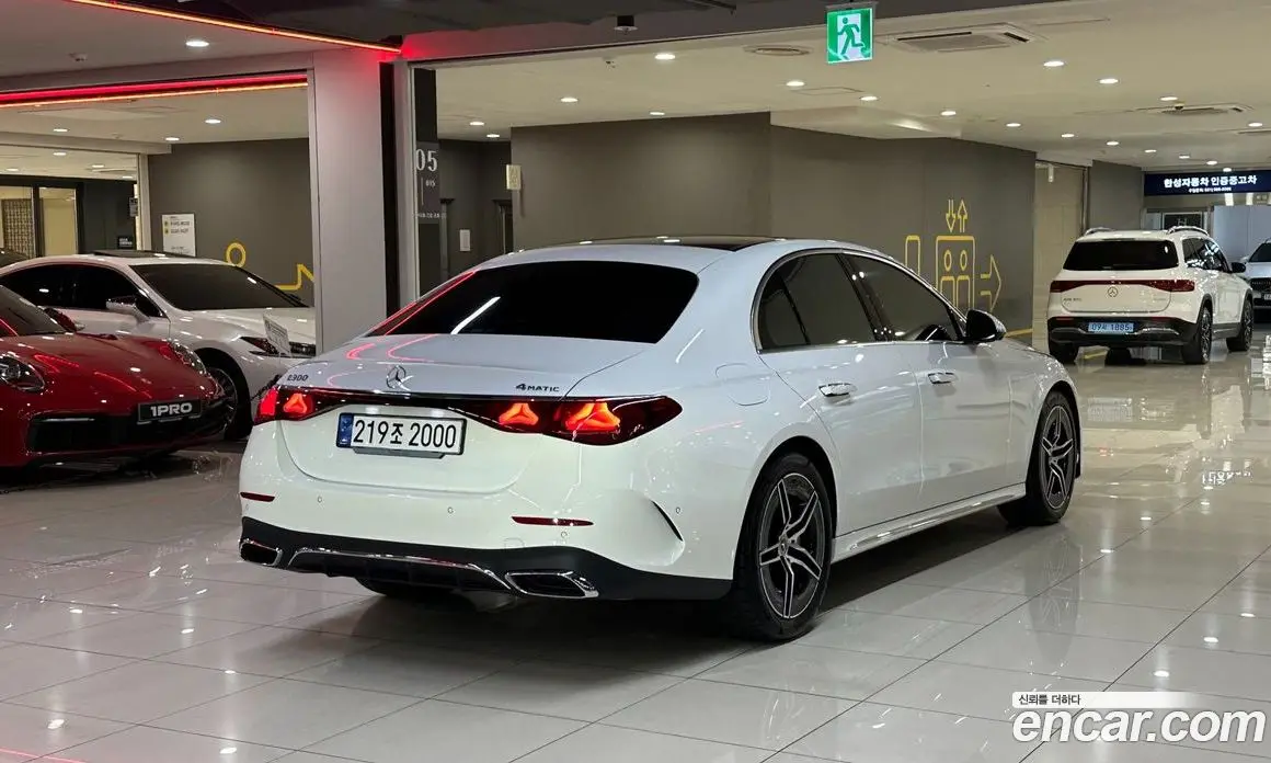Mercedes-Benz E-Class 2025 2.0 автомат (гидро), фото 3
