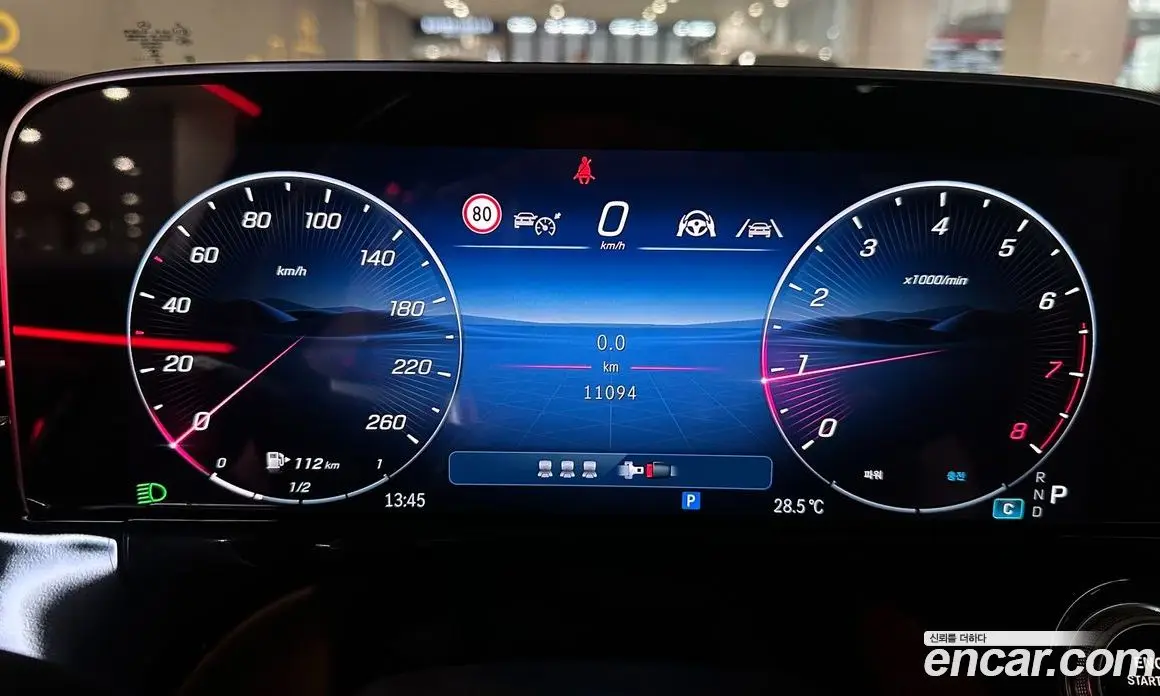 Mercedes-Benz E-Class 2025 2.0 автомат (гидро), фото 8