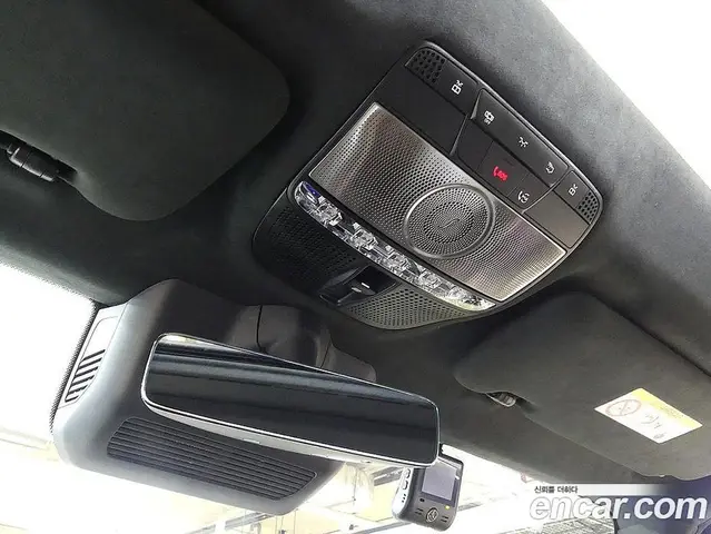 Mercedes-Benz G-Class 2024 3.0 автомат (гидро), миниатюра 12