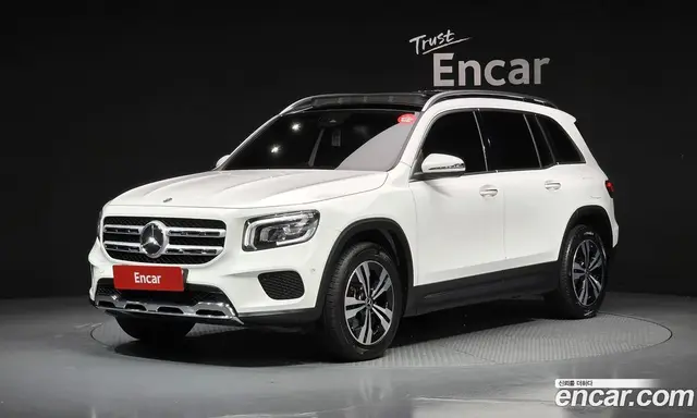 Mercedes-Benz GLB-Class 2021 2.0 автомат (гидро), миниатюра 1