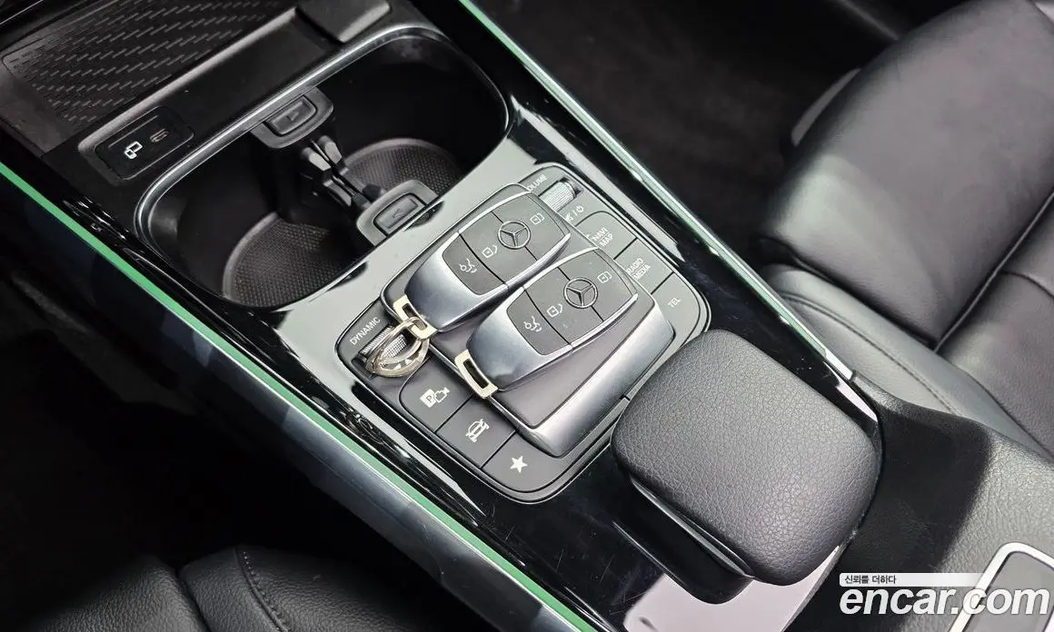 Mercedes-Benz GLB-Class 2021 2.0 автомат (гидро), фото 28