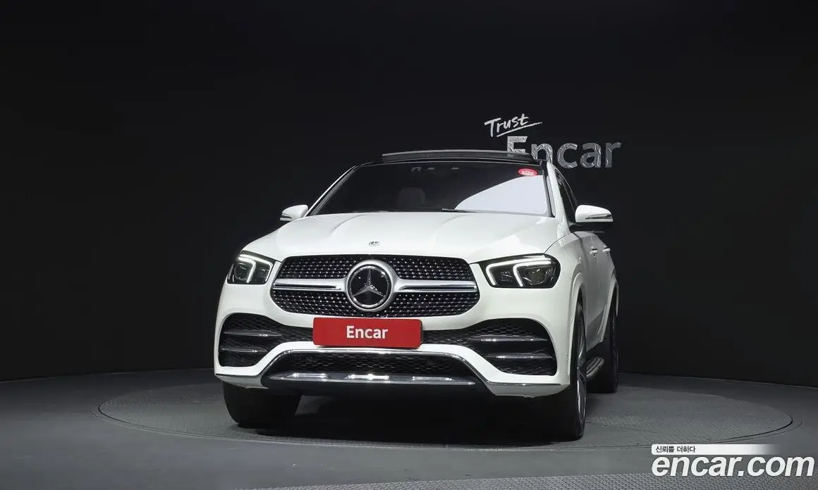 Mercedes-Benz GLE-Class 2023 2.9 автомат (гидро), фото 3