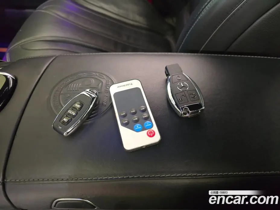 Mercedes-Benz S-Class 2017 5.5 автомат (гидро), фото 15 Mercedes-Benz S-Class 2017 5.5 автомат (гидро), фото 15