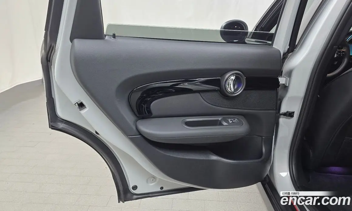 Mini Clubman 2022 2.0 автомат (гидро), фото 14