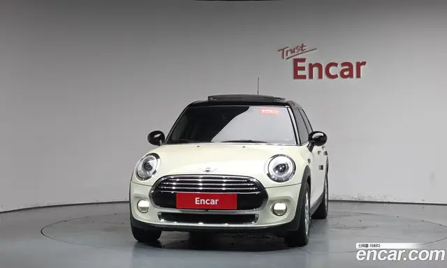 Mini Cooper 2015 1.5 автомат (гидро), миниатюра 2