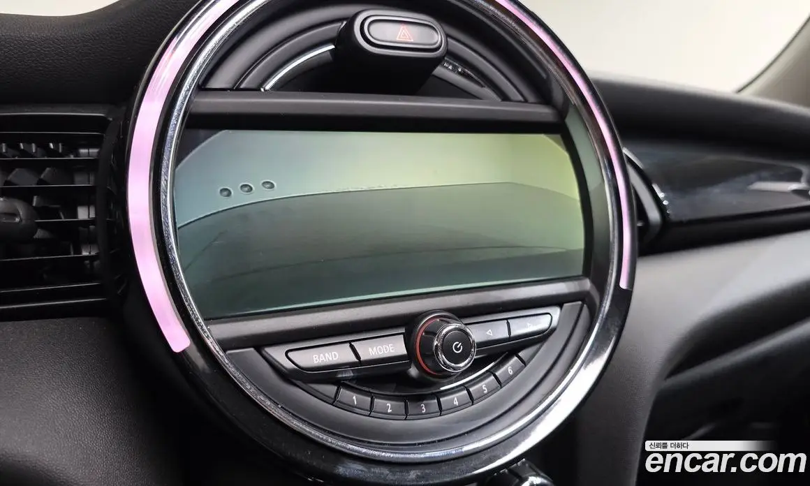 Mini Cooper 2015 1.5 автомат (гидро), фото 20