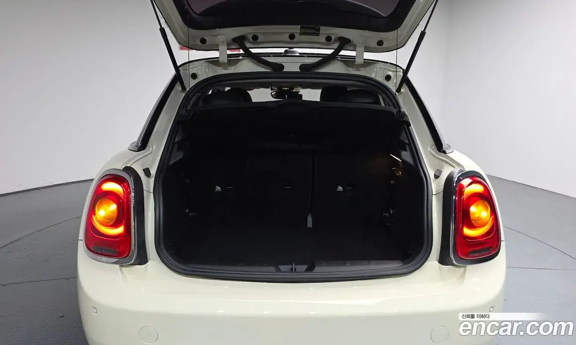 Mini Cooper 2015 1.5 автомат (гидро), фото 25