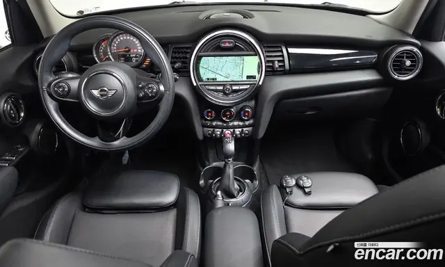 Mini Cooper 2015 1.5 автомат (гидро), миниатюра 9