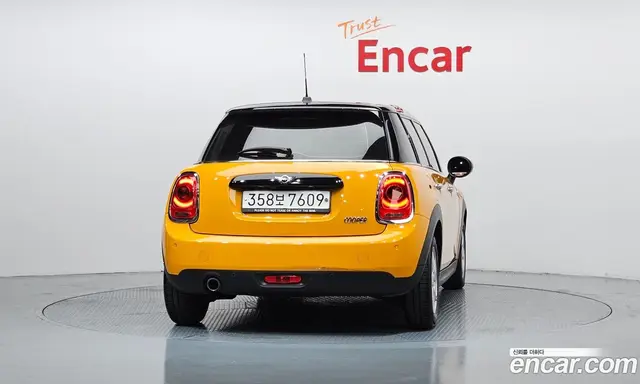 Mini Cooper 2018 1.5 автомат (гидро), миниатюра 4
