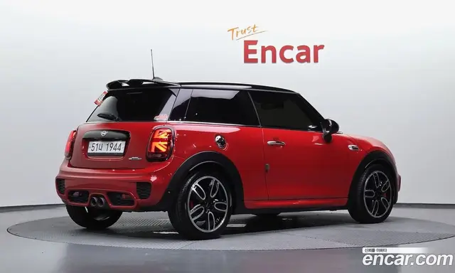 Mini Cooper 2019 2.0 автомат (гидро), миниатюра 2