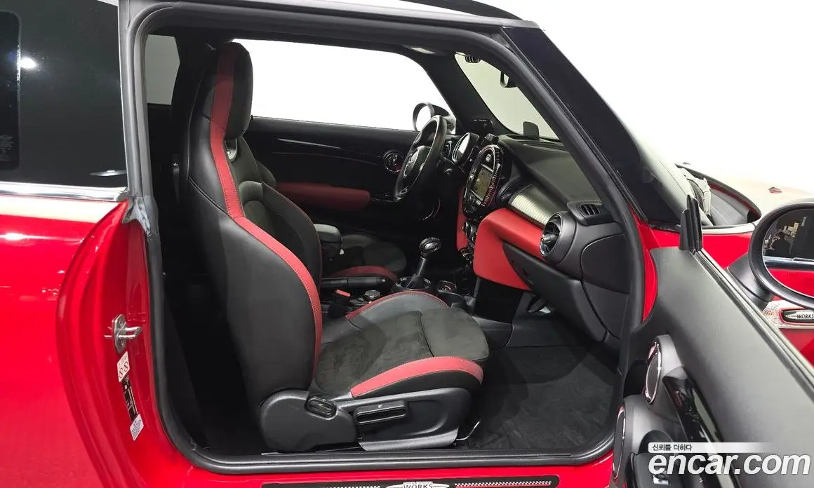 Mini Cooper 2019 2.0 автомат (гидро), фото 17
