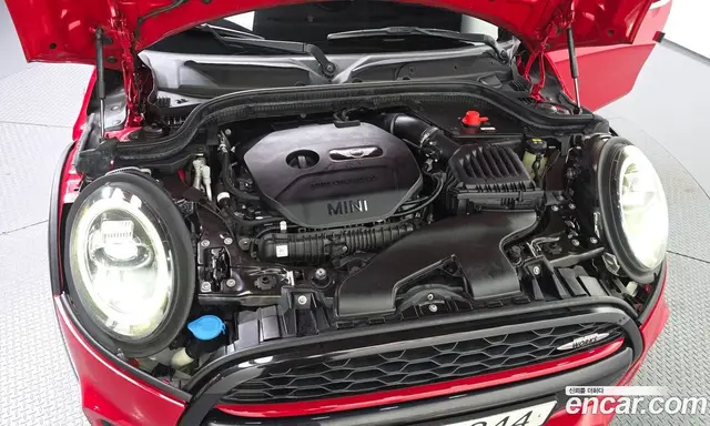 Mini Cooper 2019 2.0 автомат (гидро), миниатюра 6