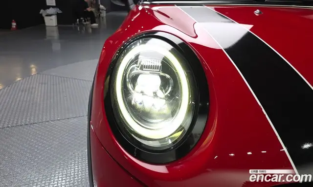Mini Cooper 2019 2.0 автомат (гидро), миниатюра 8