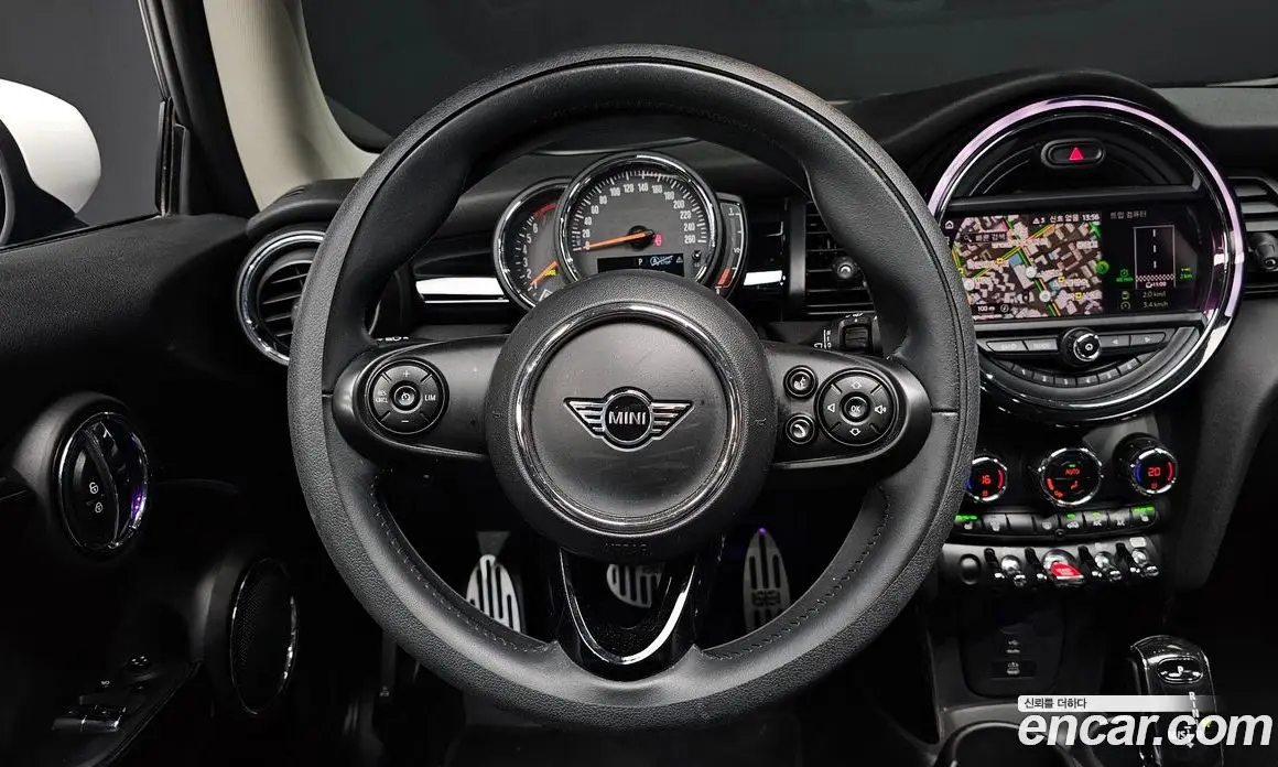 Mini Cooper 2020 1.5 автомат (гидро), фото 18