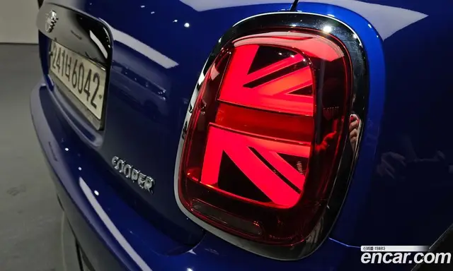 Mini Cooper 2020 1.5 автомат (гидро), миниатюра 8