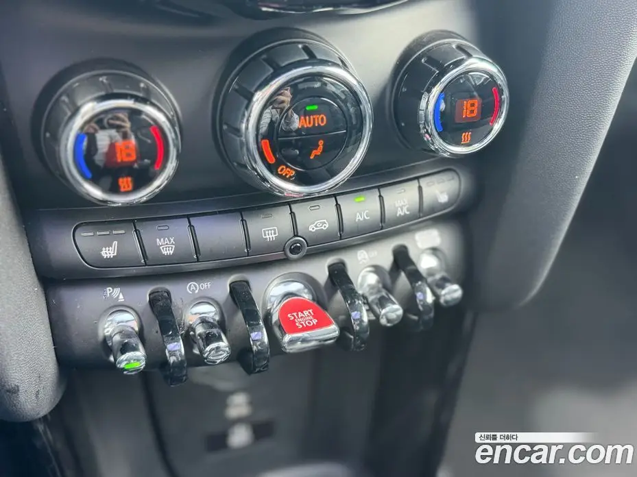Mini Cooper 2023 1.5 автомат (гидро), фото 15