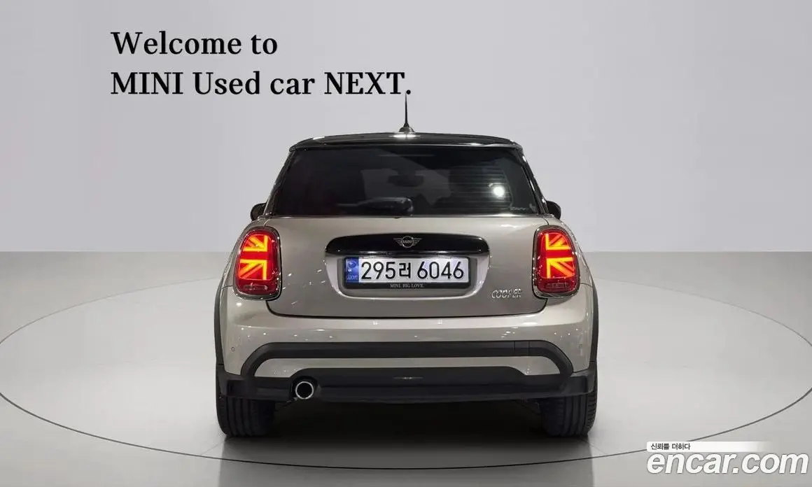 Mini Cooper 2023 1.5 автомат (гидро), фото 4