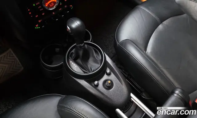 Mini Countryman 2015 2.0 автомат (гидро), миниатюра 9