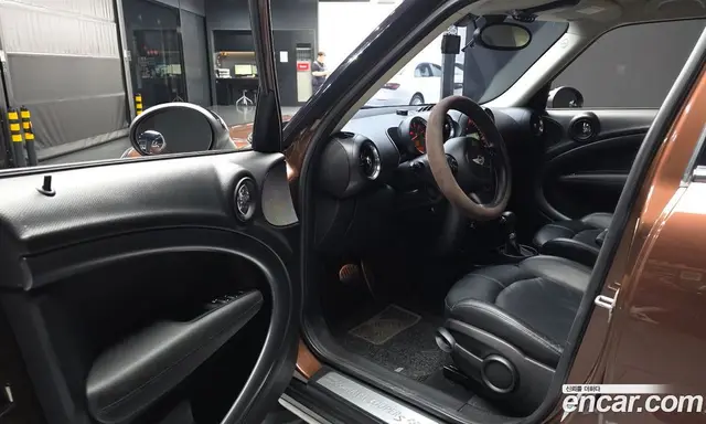 Mini Countryman 2015 2.0 автомат (гидро), миниатюра 10