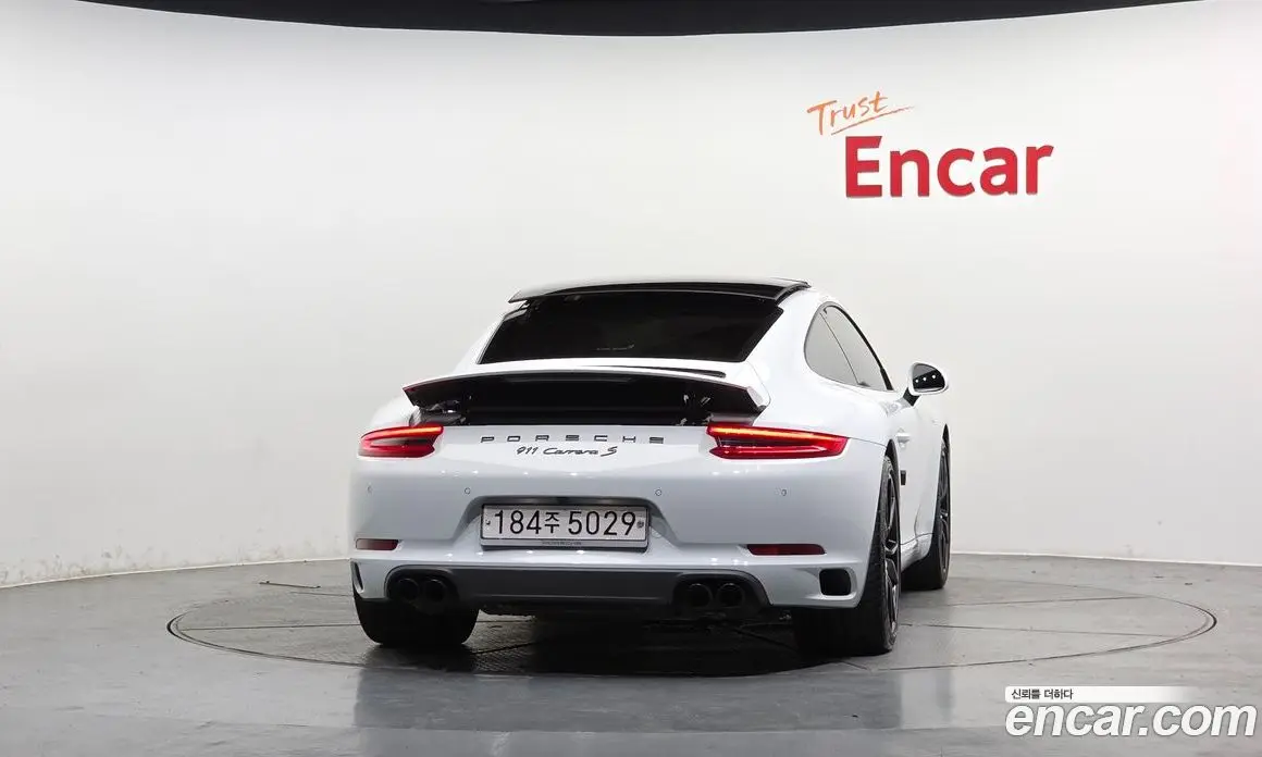 Porsche 911 2019 3.0 автомат (гидро), фото 3