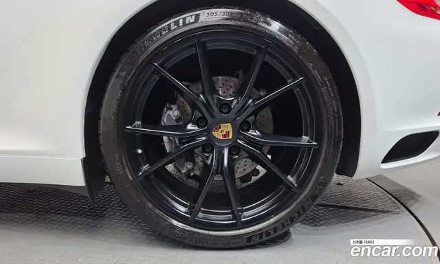 Porsche 911 2019 3.0 автомат (гидро), миниатюра 6
