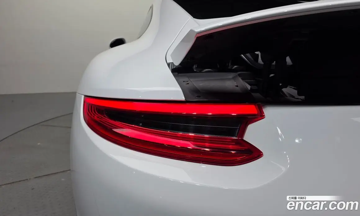 Porsche 911 2019 3.0 автомат (гидро), фото 8