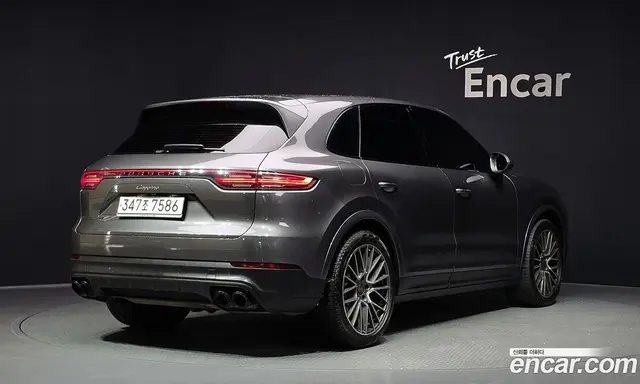 Porsche Cayenne 2020 3.0 автомат (гидро), миниатюра 2